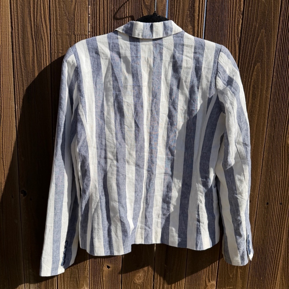 GAP Linen Striped Blazer – Size 2 Petite - Picture 3 of 8